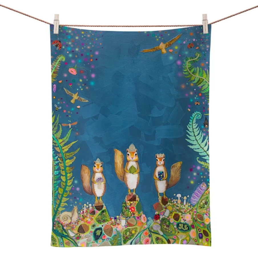 Käthe Wohlfahrt Squirrel Royale Christmas Tea Towel - Festive Kitchen Decor