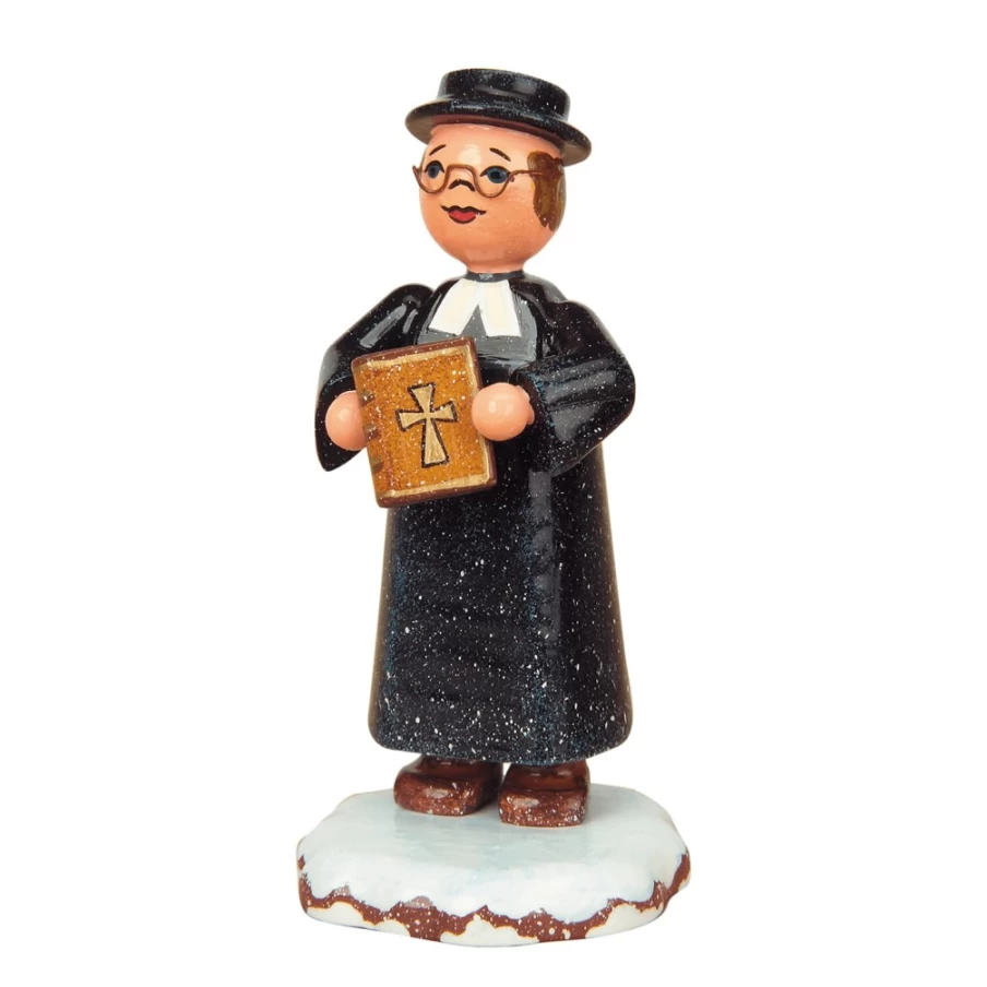 "Hubrig Volkskunst Winter Pastor Children's Nativity Figure – Handcrafted Christmas Decor"